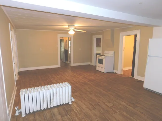 $1,550 | 3986 Rollo Road, Earlville, IL 60518