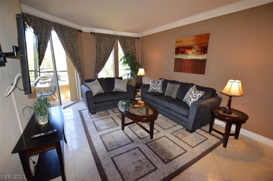 270 East Flamingo Road, Unit 304 Las Vegas, NV 89169 - Photo 1 of 39