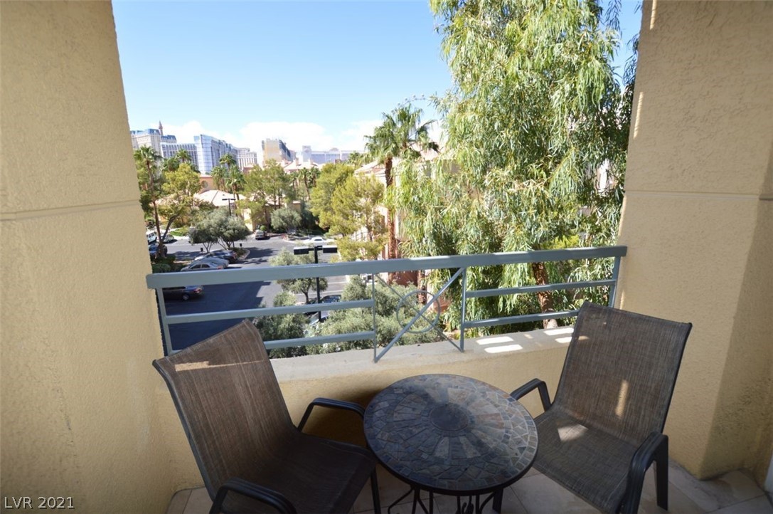 270 East Flamingo Road, Unit 304 Las Vegas, NV 89169 - Photo 22 of 39
