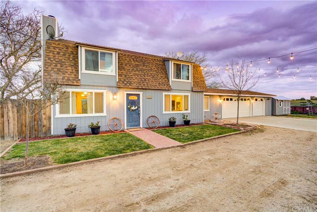 7863 Feenstra Road Paso Robles, CA 93446 - Photo 2 of 61 Front of Home