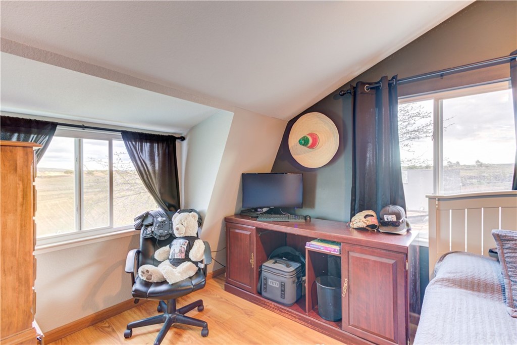 7863 Feenstra Road Paso Robles, CA 93446 - Photo 26 of 61