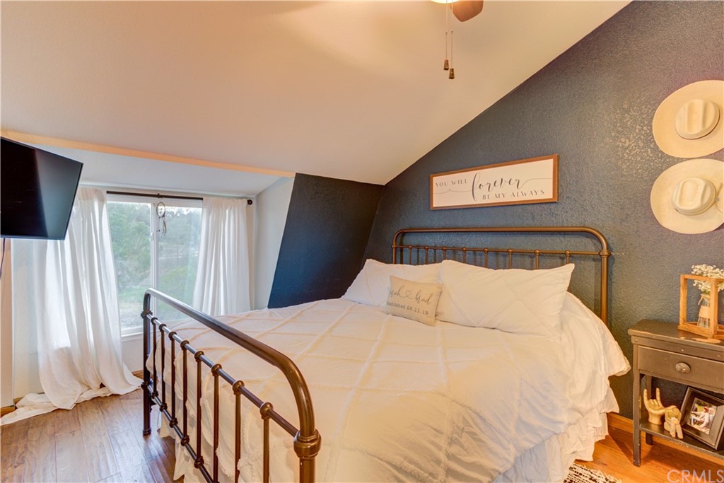 7863 Feenstra Road Paso Robles, CA 93446 - Photo 30 of 61 Bedroom 3, master