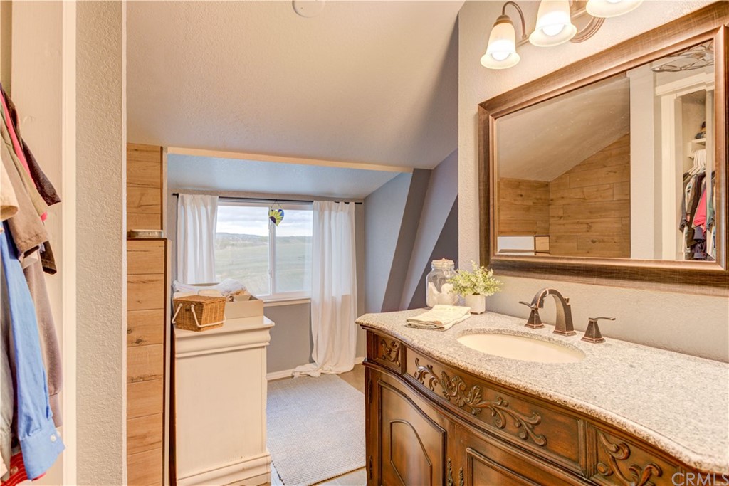 7863 Feenstra Road Paso Robles, CA 93446 - Photo 32 of 61