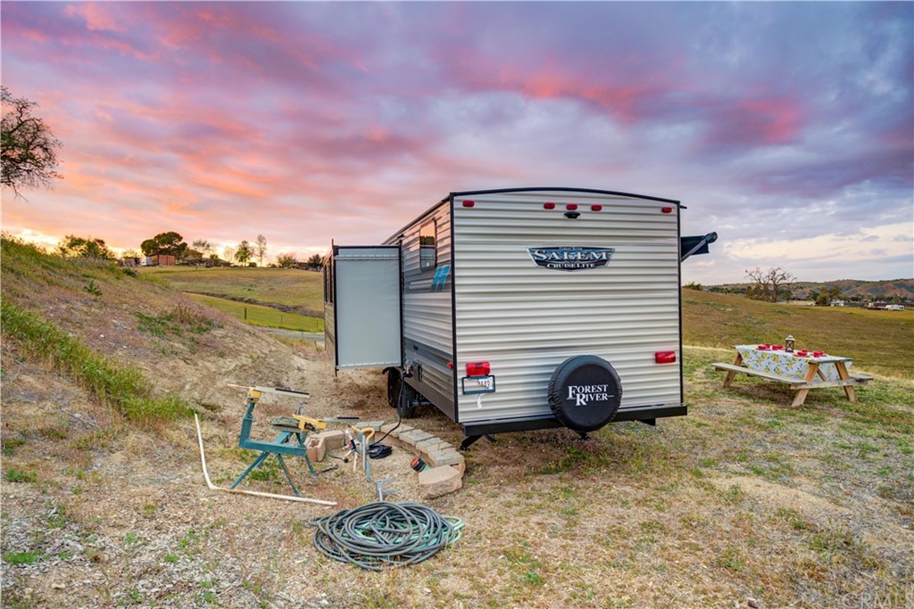 7863 Feenstra Road Paso Robles, CA 93446 - Photo 36 of 61