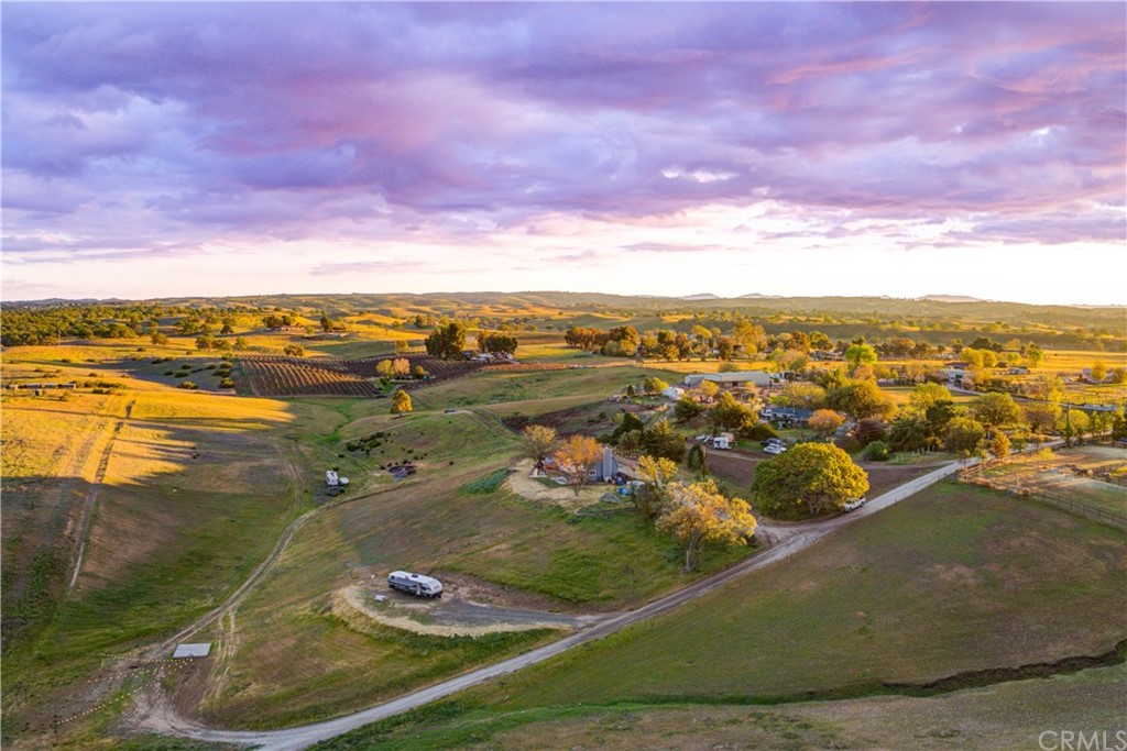 7863 Feenstra Road Paso Robles, CA 93446 - Photo 44 of 61