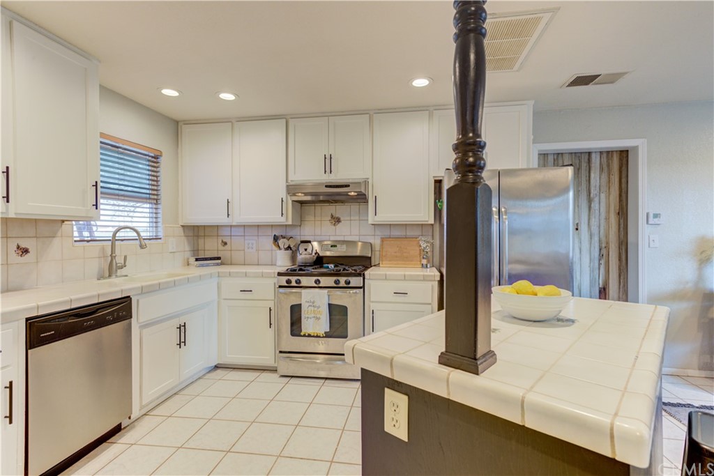 7863 Feenstra Road Paso Robles, CA 93446 - Photo 9 of 61