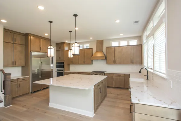 $1,094,990 | 6005 Painted Skies Drive, Spring Hill, TN 37174