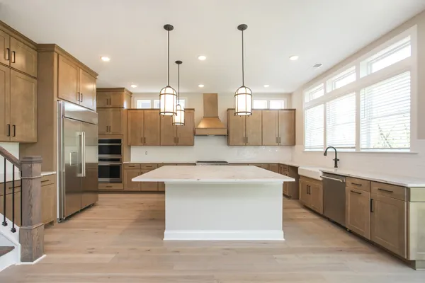 $1,094,990 | 6005 Painted Skies Drive, Spring Hill, TN 37174