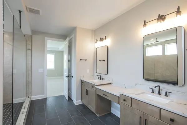 $1,094,990 | 6005 Painted Skies Drive, Spring Hill, TN 37174