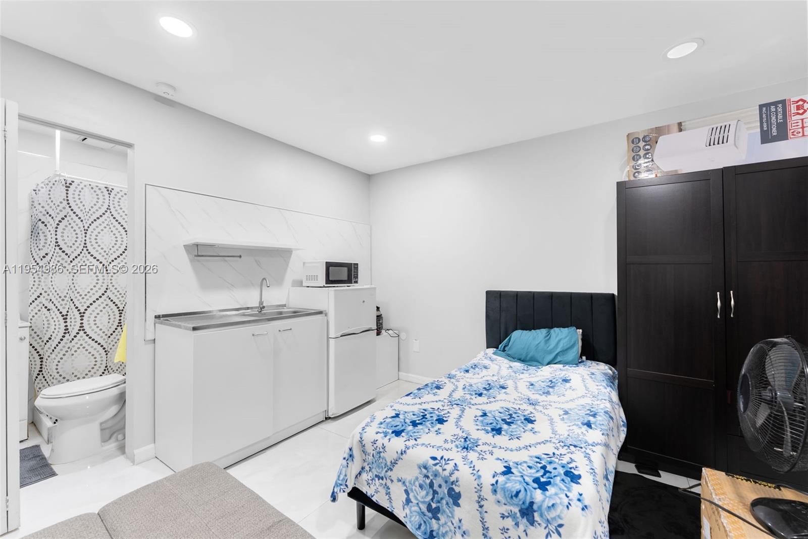 12233 Southwest 24th Terrace, Unit 35 Miami, FL 33175 - Photo 17 of 19