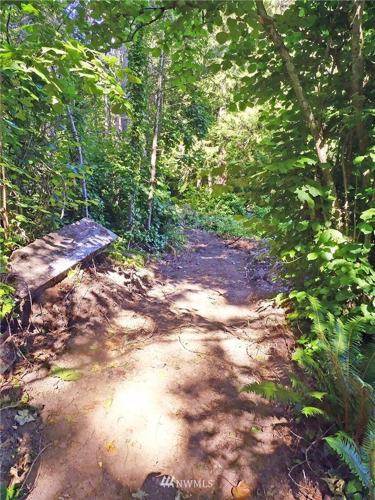23398 Northeast Jefferson Point Road Kingston, WA 98346 - Photo 13 of 18 Gallery Image 13