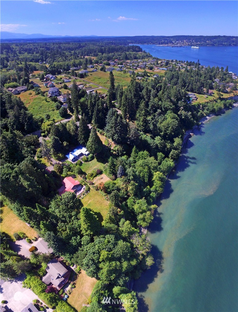 23398 Northeast Jefferson Point Road Kingston, WA 98346 - Photo 16 of 18 Gallery Image 16