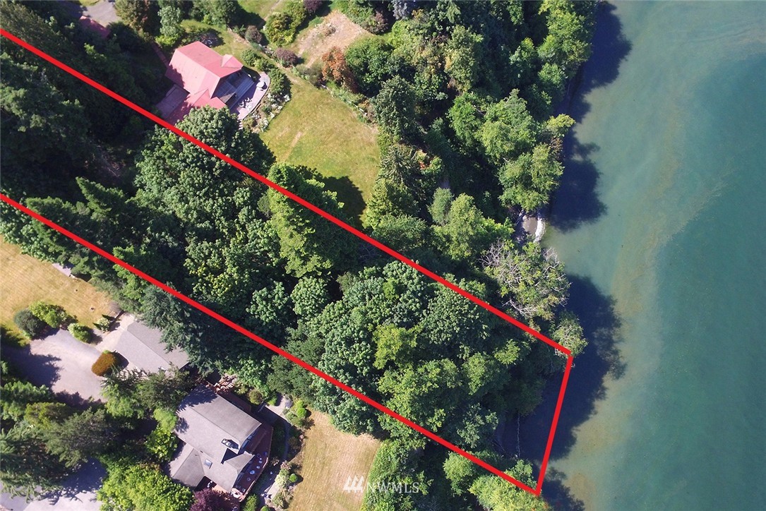 23398 Northeast Jefferson Point Road Kingston, WA 98346 - Photo 5 of 18 Gallery Image 5