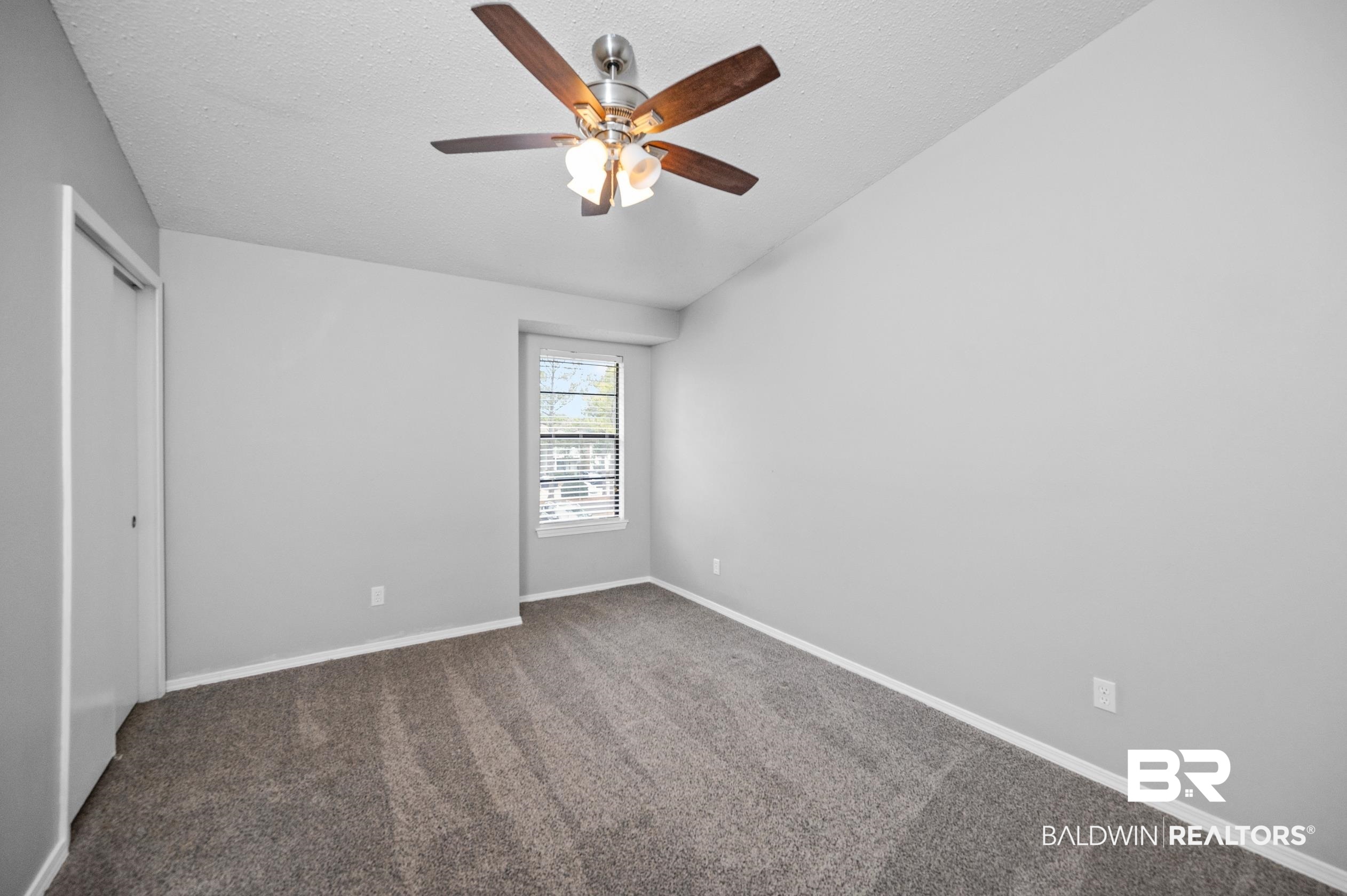 6040 Grelot Road, Unit 201 Mobile, AL 36609 - Photo 15 of 21