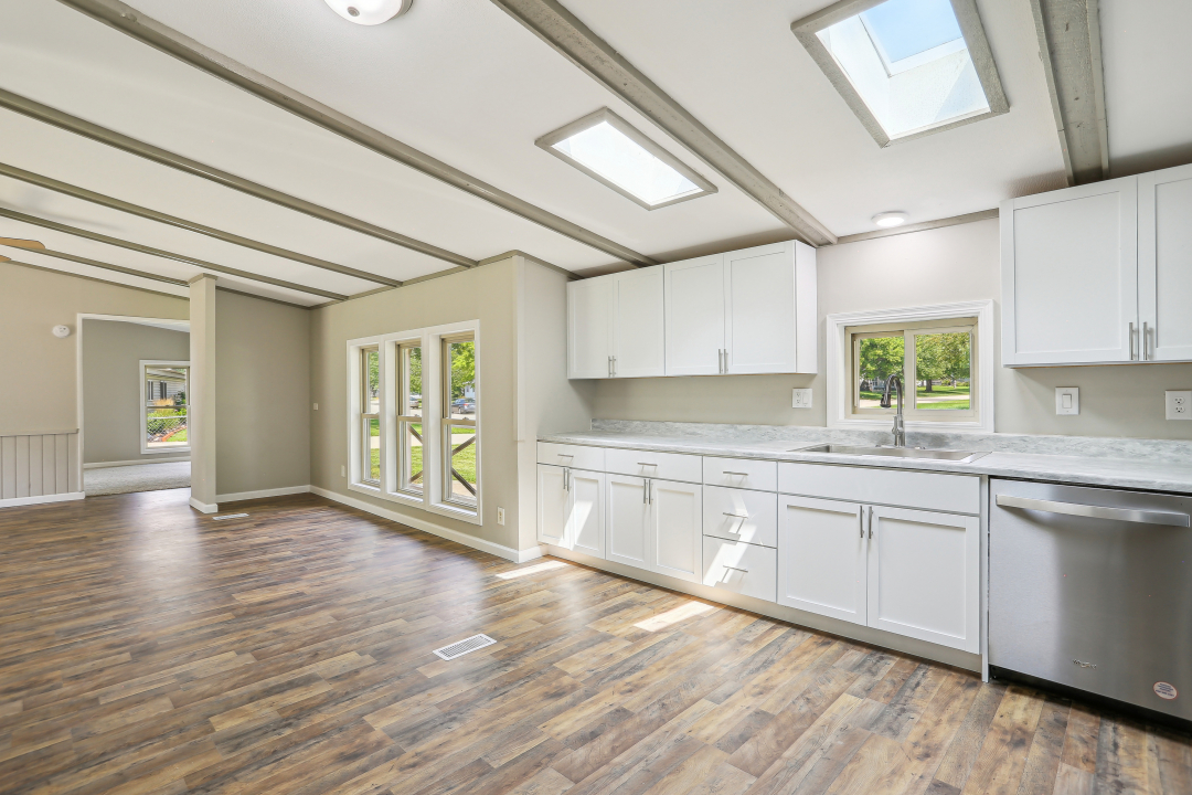1207 Robin Road Mahomet, IL 61853 - Photo 13 of 26 Gallery Image 13