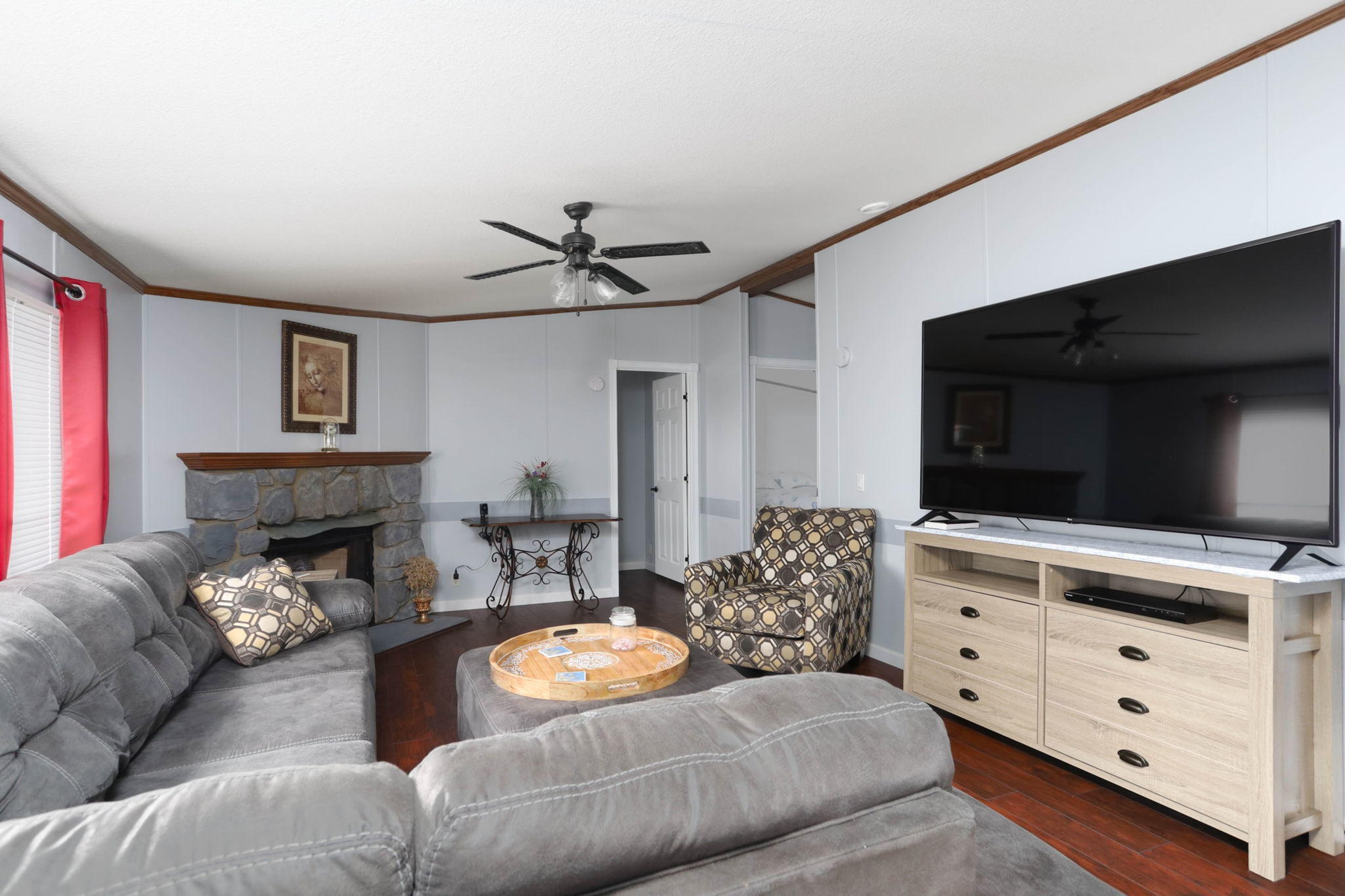 276 Rockingham Road, Unit 288 Johnson City, TN 37615 - Photo 11 of 20 12-web-or-mls-E896C172-E734-4882-BDD9-10