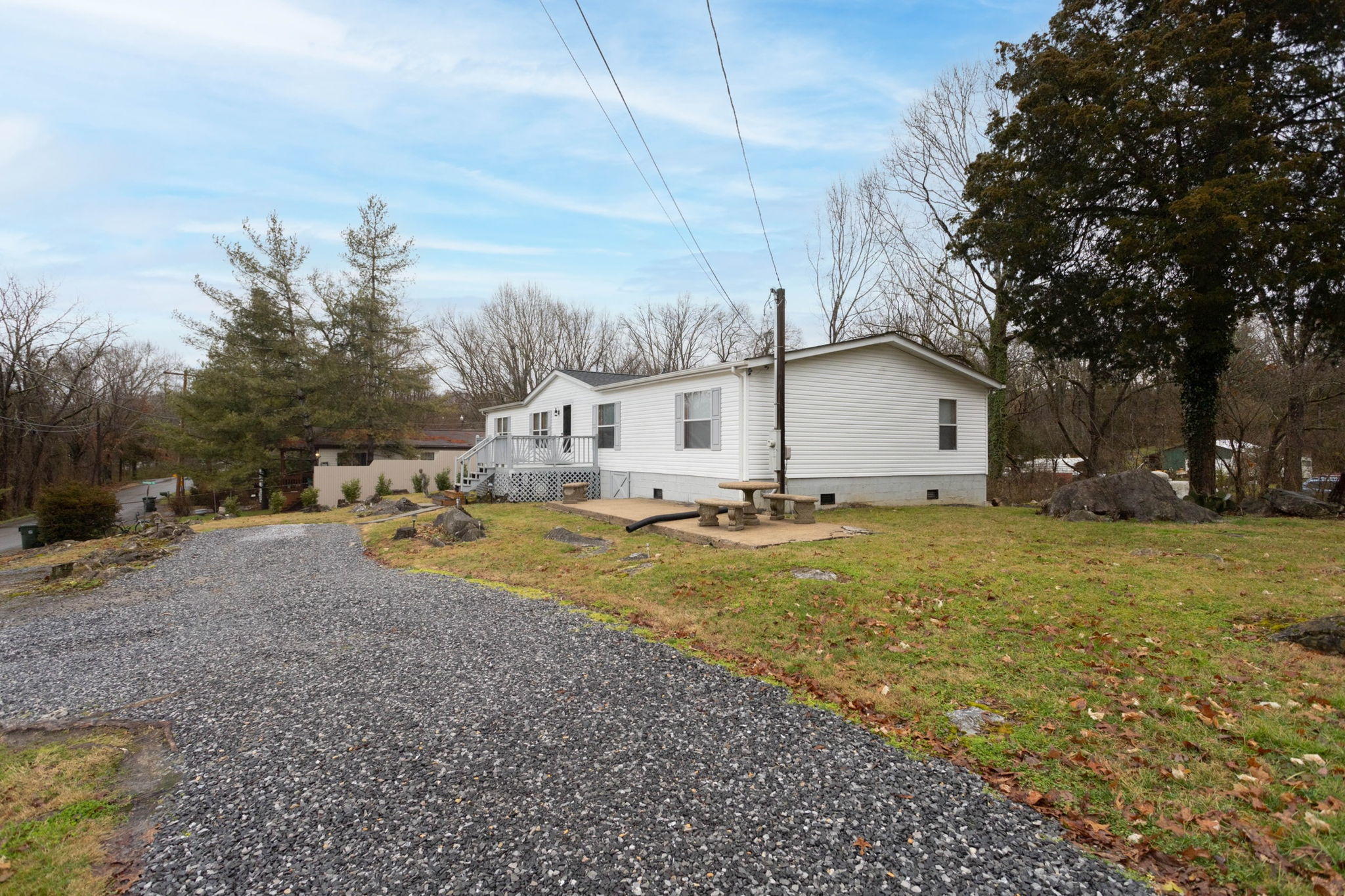 276 Rockingham Road, Unit 288 Johnson City, TN 37615 - Photo 3 of 20 3-web-or-mls-88C02D28-2D93-4F8B-AAFC-E2C