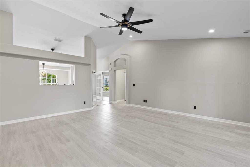 1709 Powder Ridge Drive Valrico, FL 33594 - Photo 9 of 24