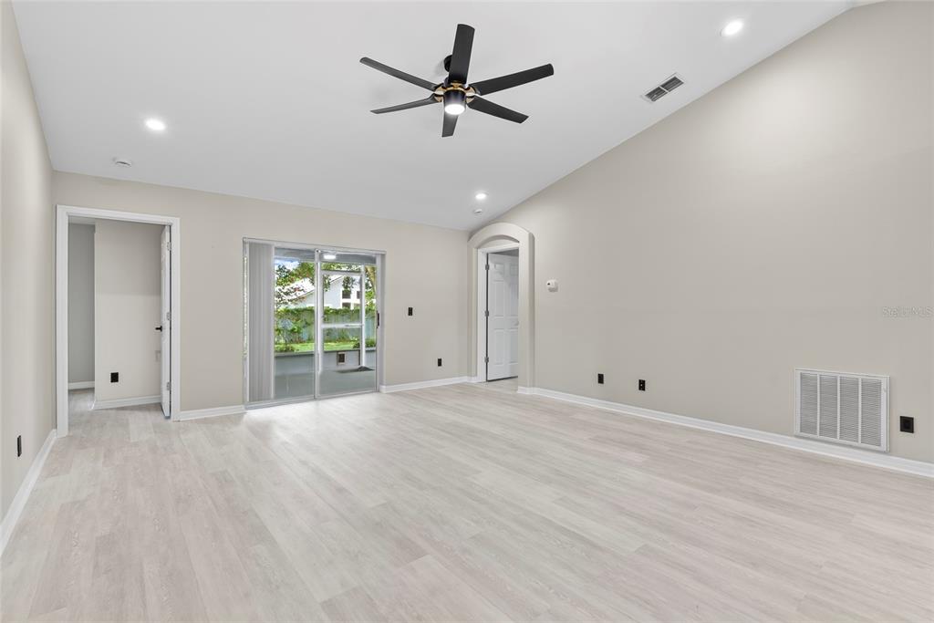 1709 Powder Ridge Drive Valrico, FL 33594 - Photo 10 of 24