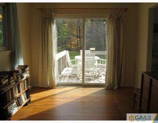 117 Overbrook Road Piscataway, NJ 08854 - Photo 4 of 10 Gallery Image 4