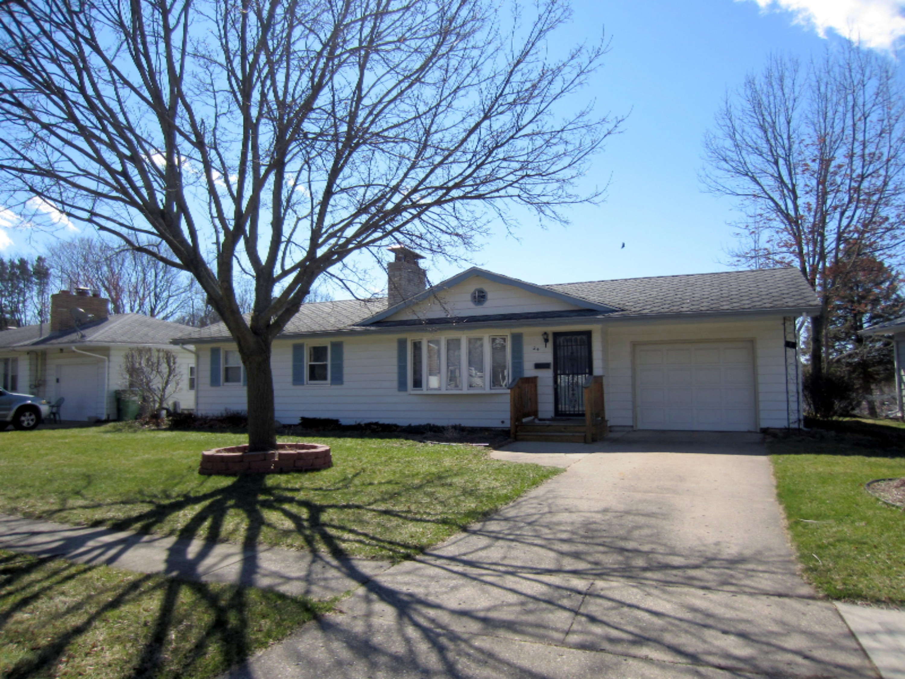 24 Heather Ridge Road Battle Creek, MI 49017 - Photo 1 of 32 New Primary Photo