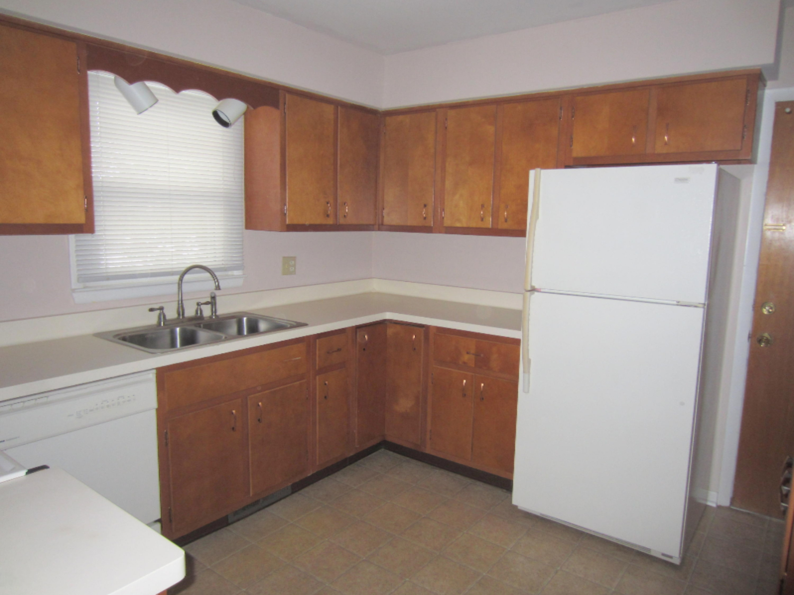 24 Heather Ridge Road Battle Creek, MI 49017 - Photo 18 of 32 kit3