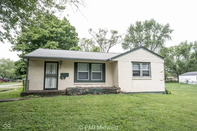 $119,900 | 2121 Euclid Drive, Anderson, IN 46011