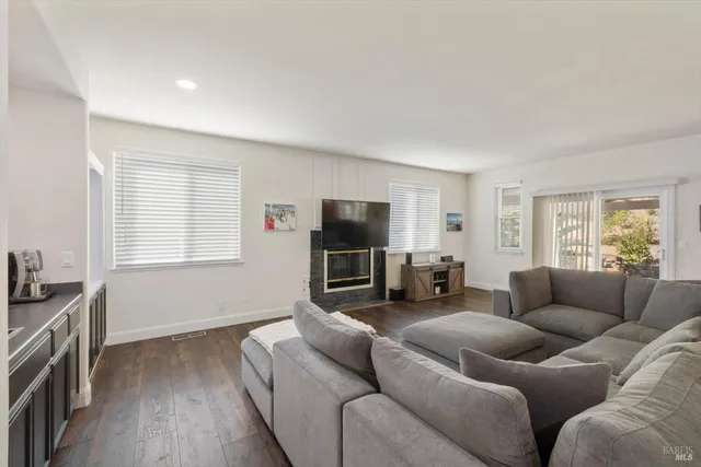 $849,000 | 2225 Hillridge Drive, Fairfield, CA 94534