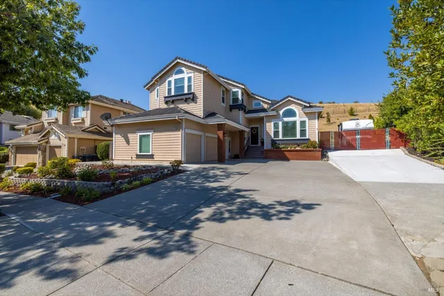 $849,000 | 2225 Hillridge Drive, Fairfield, CA 94534