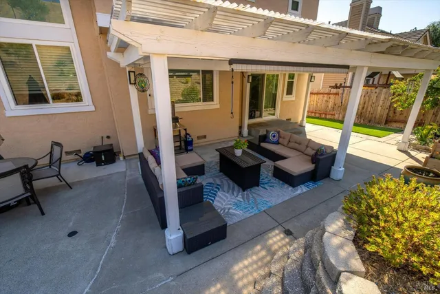$849,000 | 2225 Hillridge Drive, Fairfield, CA 94534