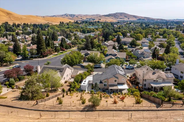 $849,000 | 2225 Hillridge Drive, Fairfield, CA 94534