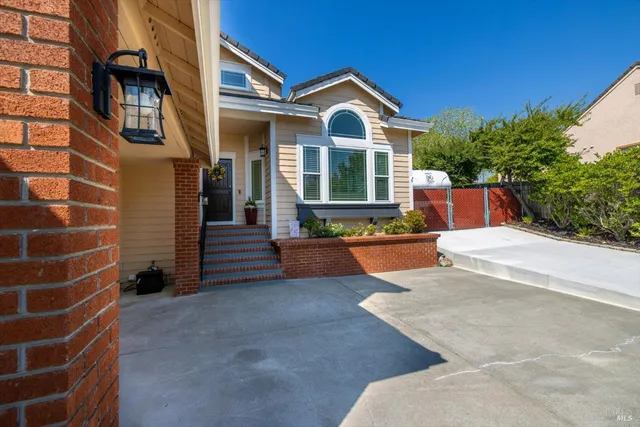 $849,000 | 2225 Hillridge Drive, Fairfield, CA 94534