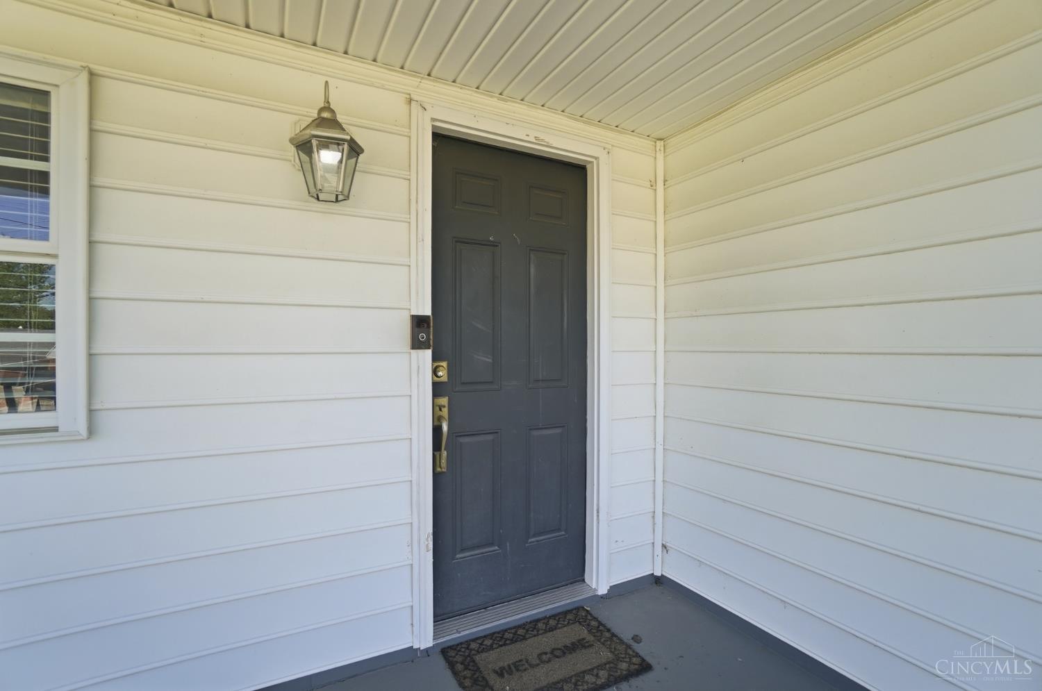 4628 Summerside Road Cincinnati, OH 45244 - Photo 6 of 91