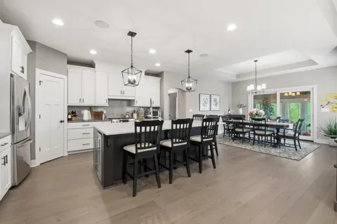 $1,300,000 | 236 Four Winds Court, Hartland, WI 53029