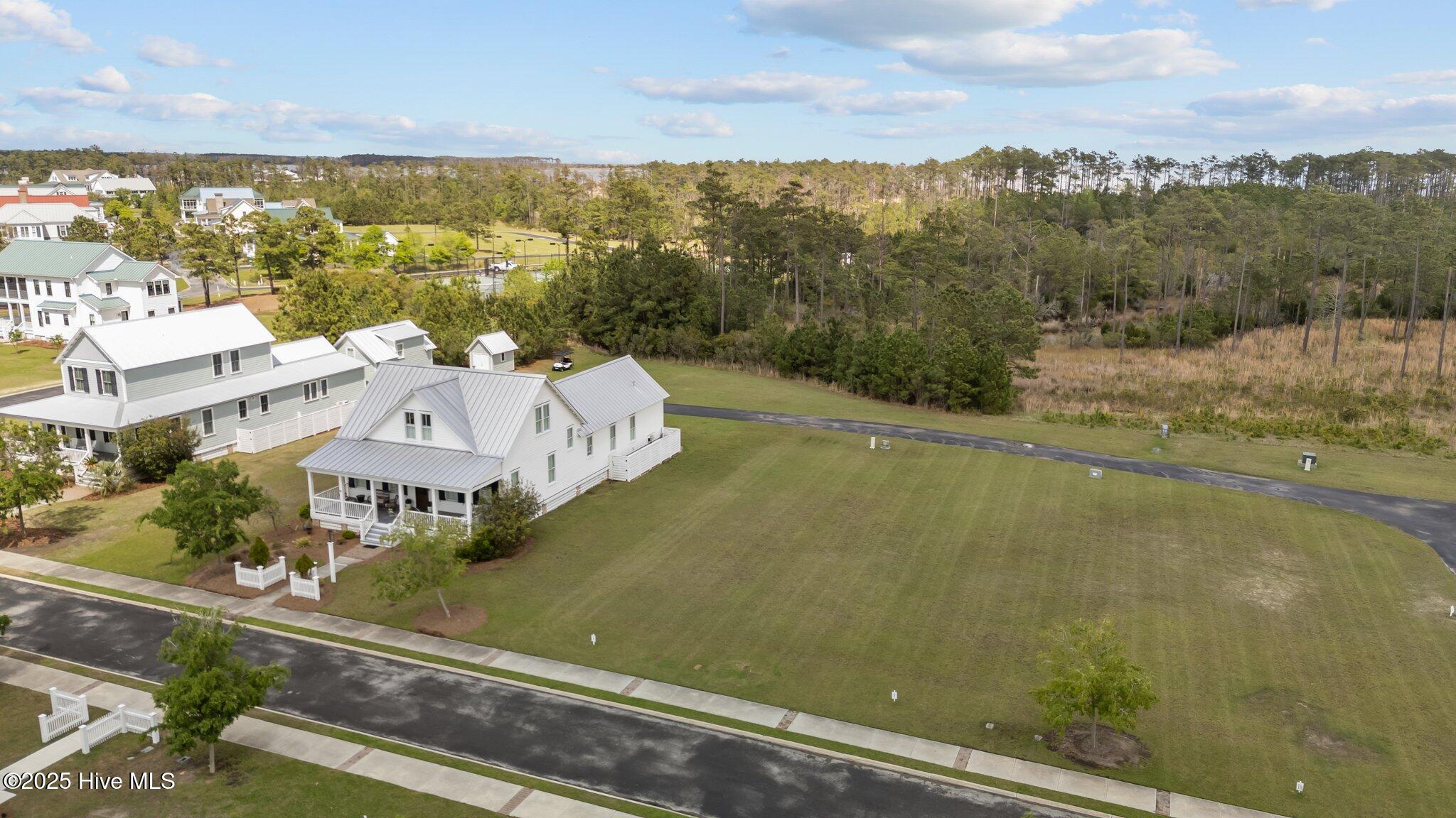 81 Boathouse Road Oriental, NC 28571 - Photo 15 of 59 7-web-or-mls-DJI_20250408142414_0049_D