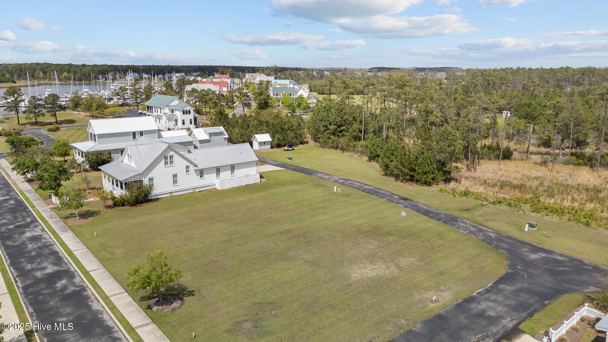 81 Boathouse Road Oriental, NC 28571 - Photo 16 of 59 8-web-or-mls-DJI_20250408142513_0050_D