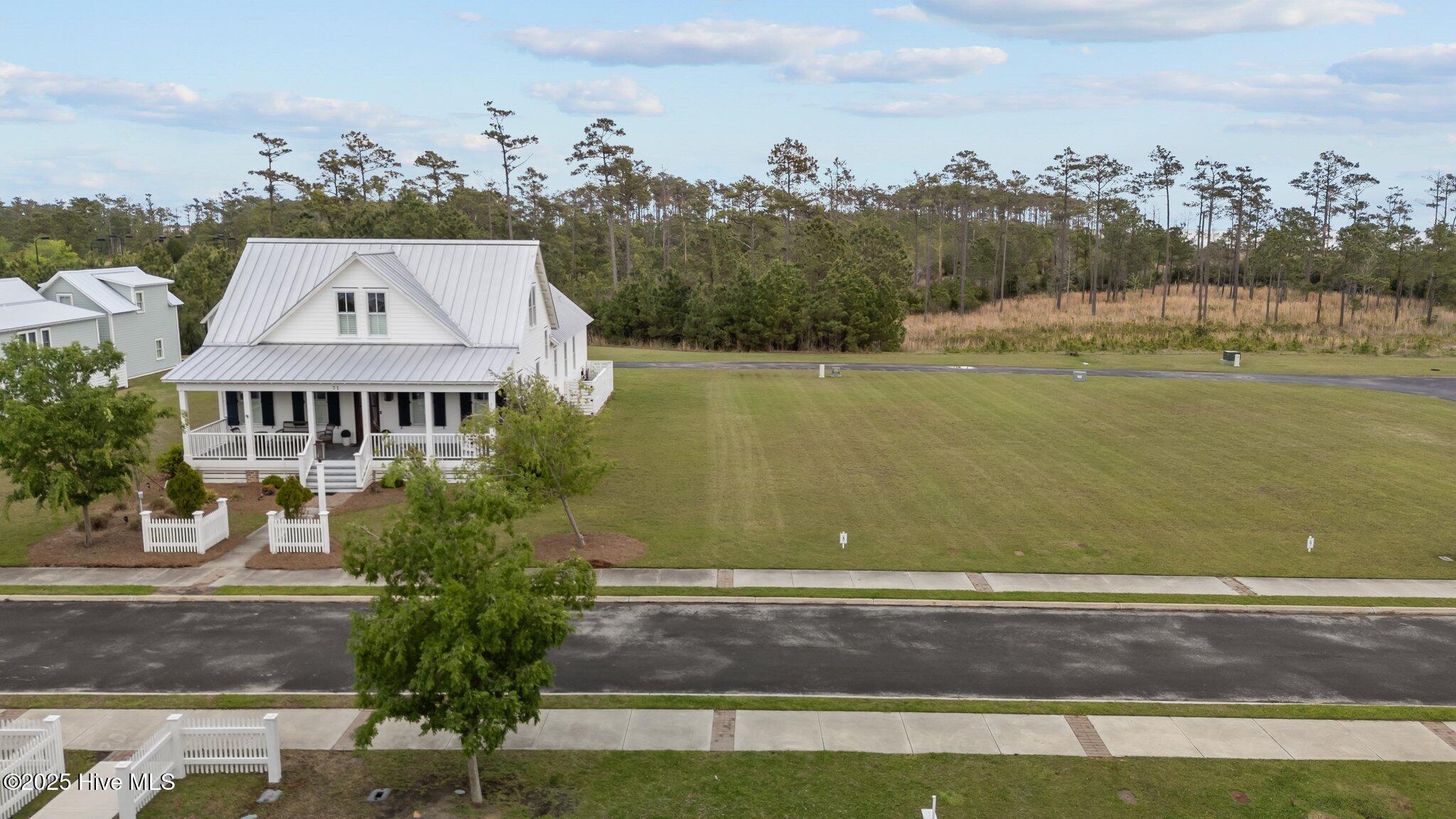 81 Boathouse Road Oriental, NC 28571 - Photo 10 of 59 2-web-or-mls-DJI_20250408142142_0044_D