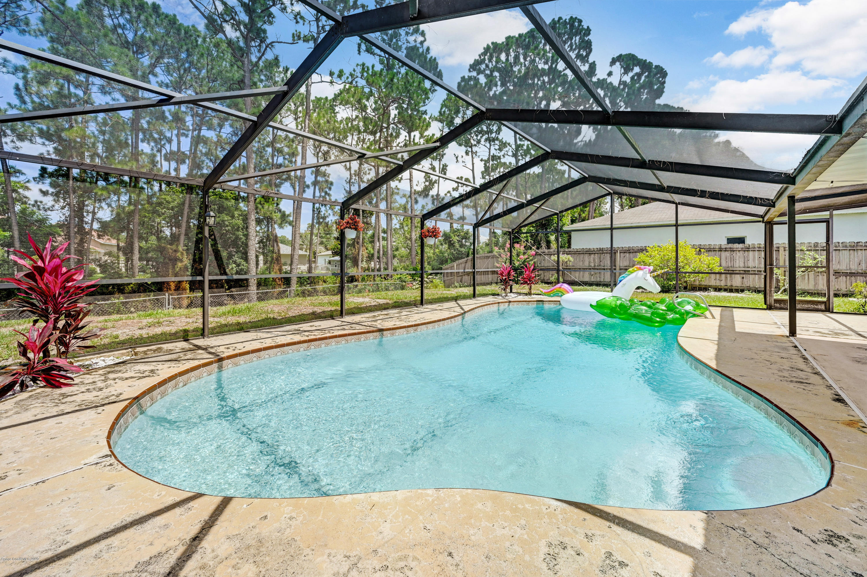 6713 Cecil Road Cocoa, FL 32927 - Photo 2 of 26 DSC_9300