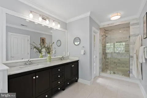 $2,195,000 | 7032 Wilson Lane, Bethesda, MD 20817