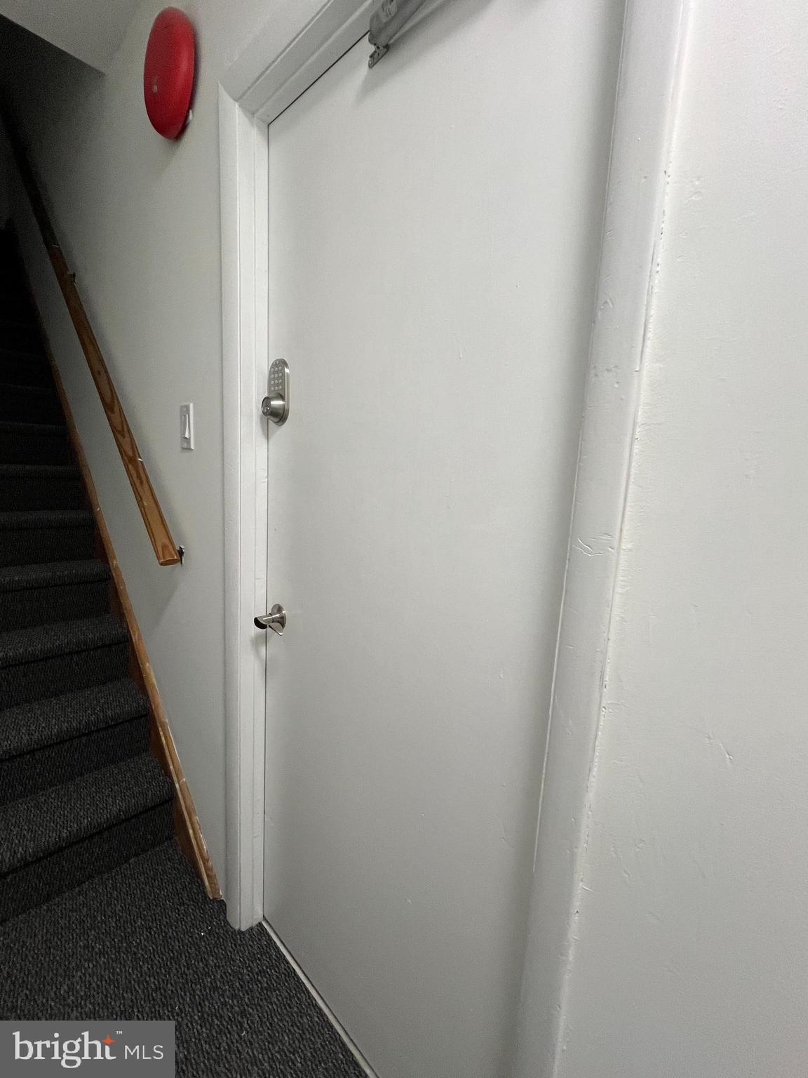 626 South 8th Street, Unit 2 Philadelphia, PA 19147 - Photo 3 of 14 a view of a hallway