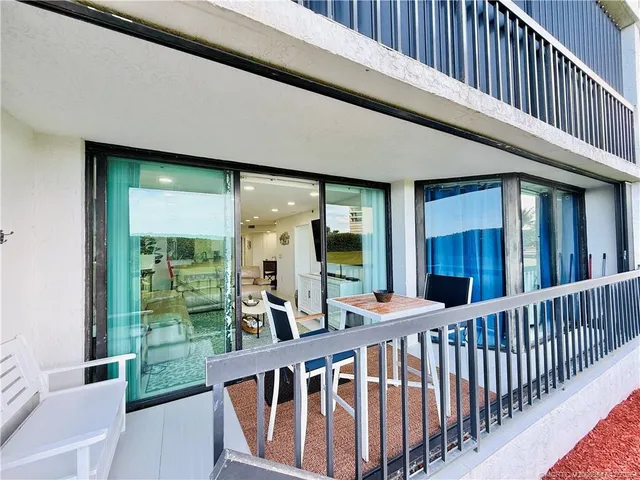 $3,200 | 8800 South Ocean Drive, Unit 102, Jensen Beach, FL 34957