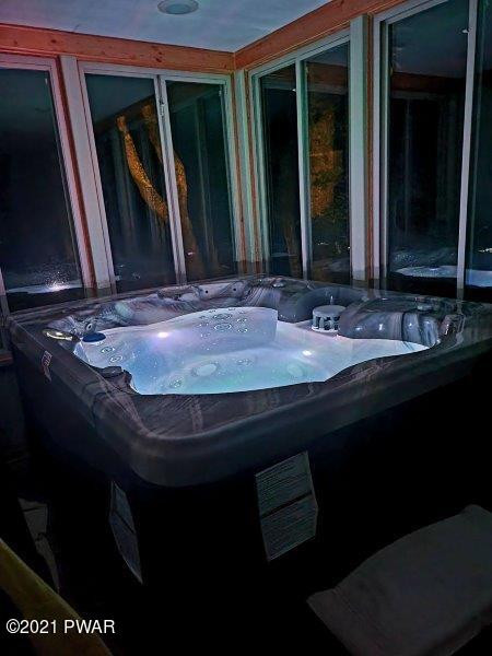 144 Rodeo Drive Hawley, PA 18428 - Photo 14 of 40 Hot Tub