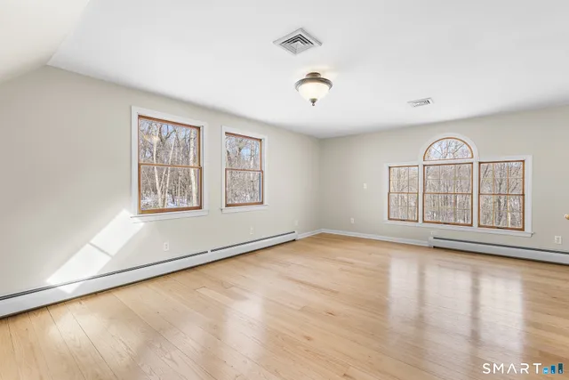 $485,000 | 10 November Trail, Haddam, CT 06438