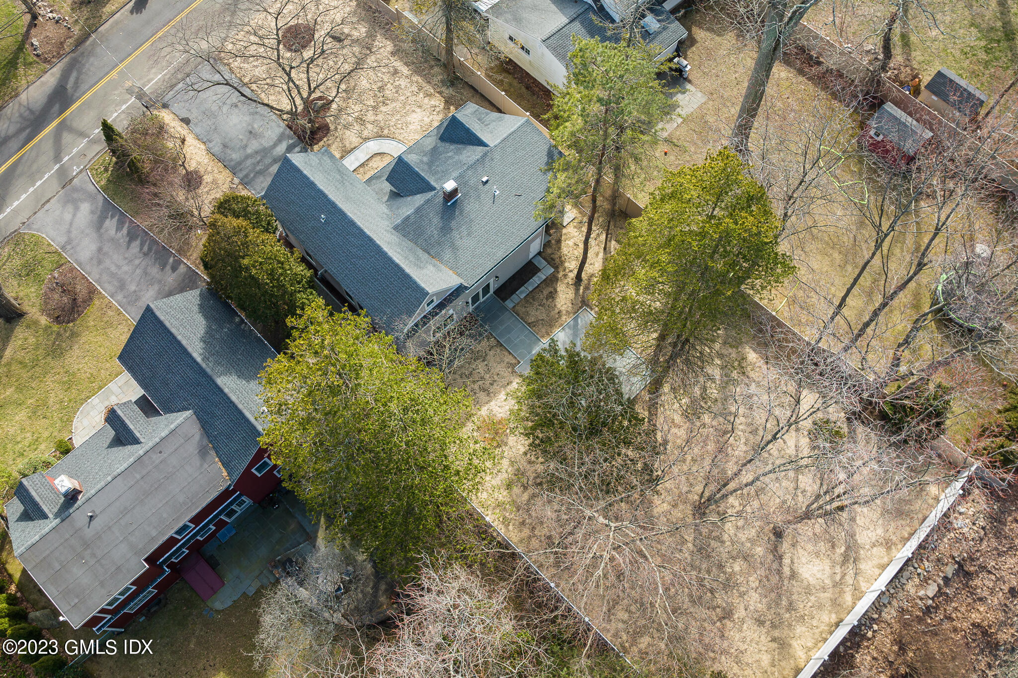 27 Summit Road Riverside, CT 06878 - Photo 35 of 38 an aerial view of a house with a yard basket ball court and outdoor seating