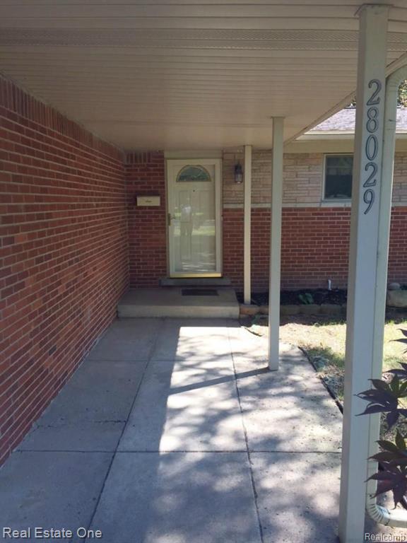 28029 West Nine Mile Road Farmington Hills, MI 48336 - Photo 2 of 36