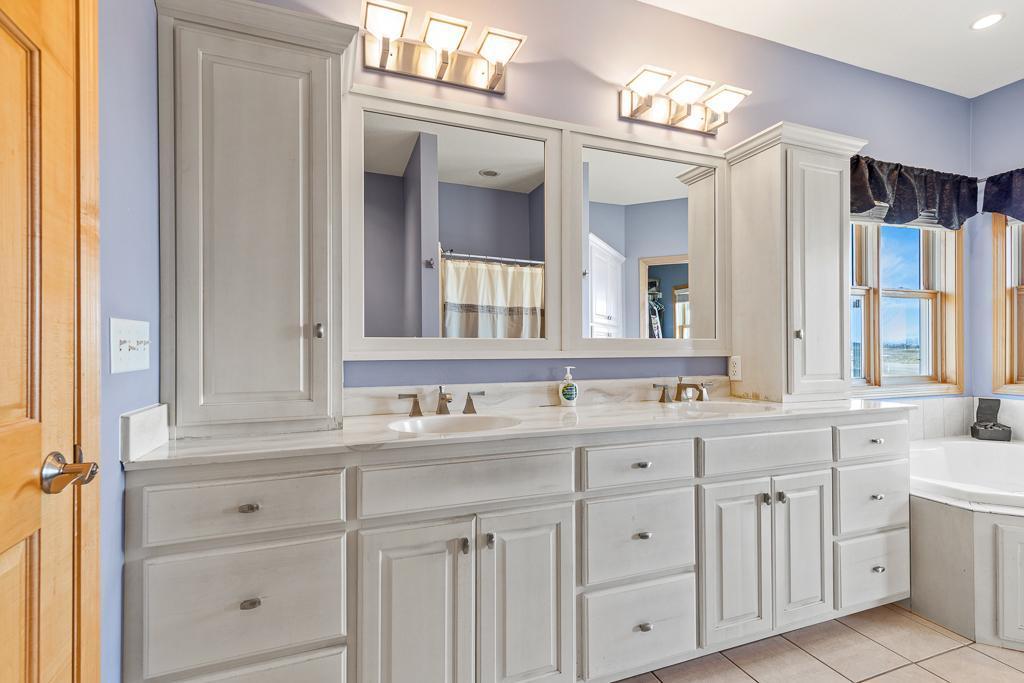 2507 River Road Marshall, MN 56258 - Photo 29 of 81