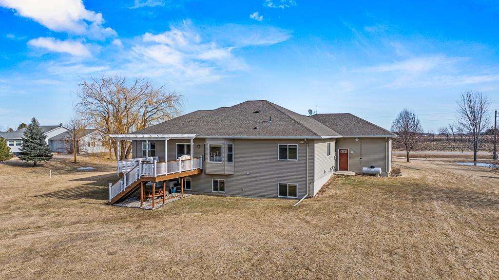 2507 River Road Marshall, MN 56258 - Photo 3 of 81