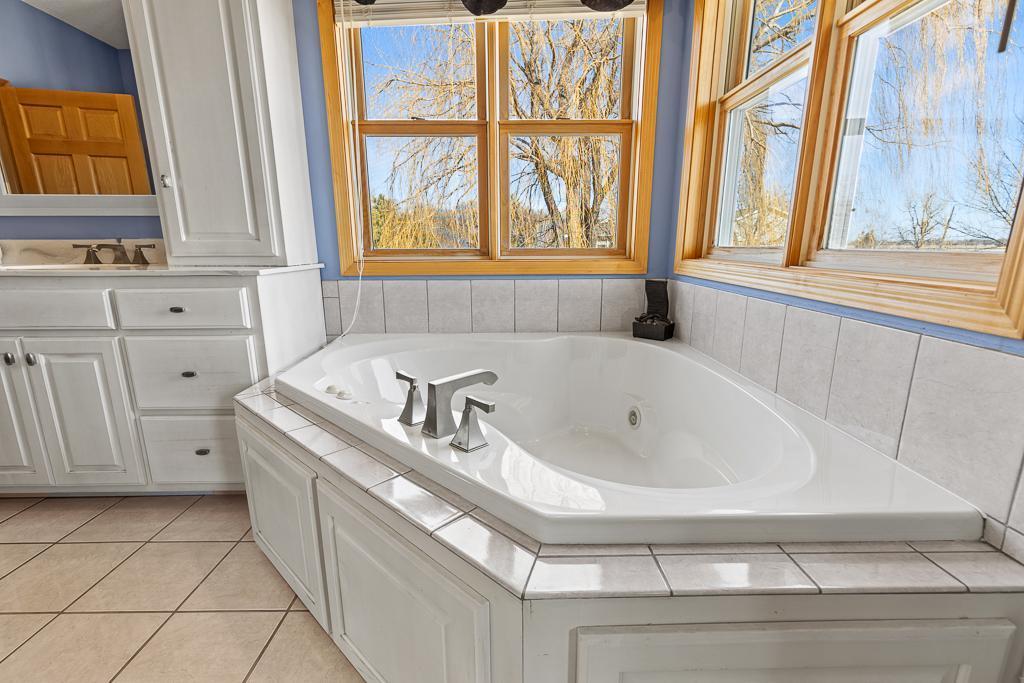 2507 River Road Marshall, MN 56258 - Photo 31 of 81