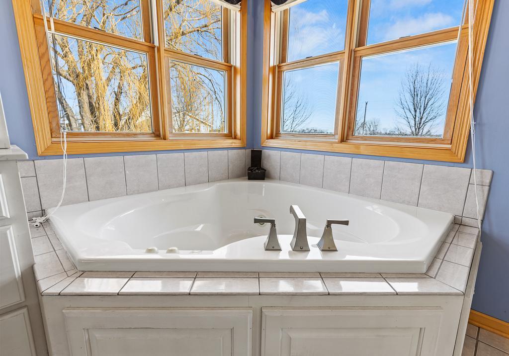 2507 River Road Marshall, MN 56258 - Photo 33 of 81