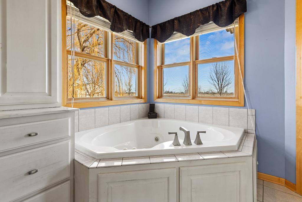 2507 River Road Marshall, MN 56258 - Photo 34 of 81